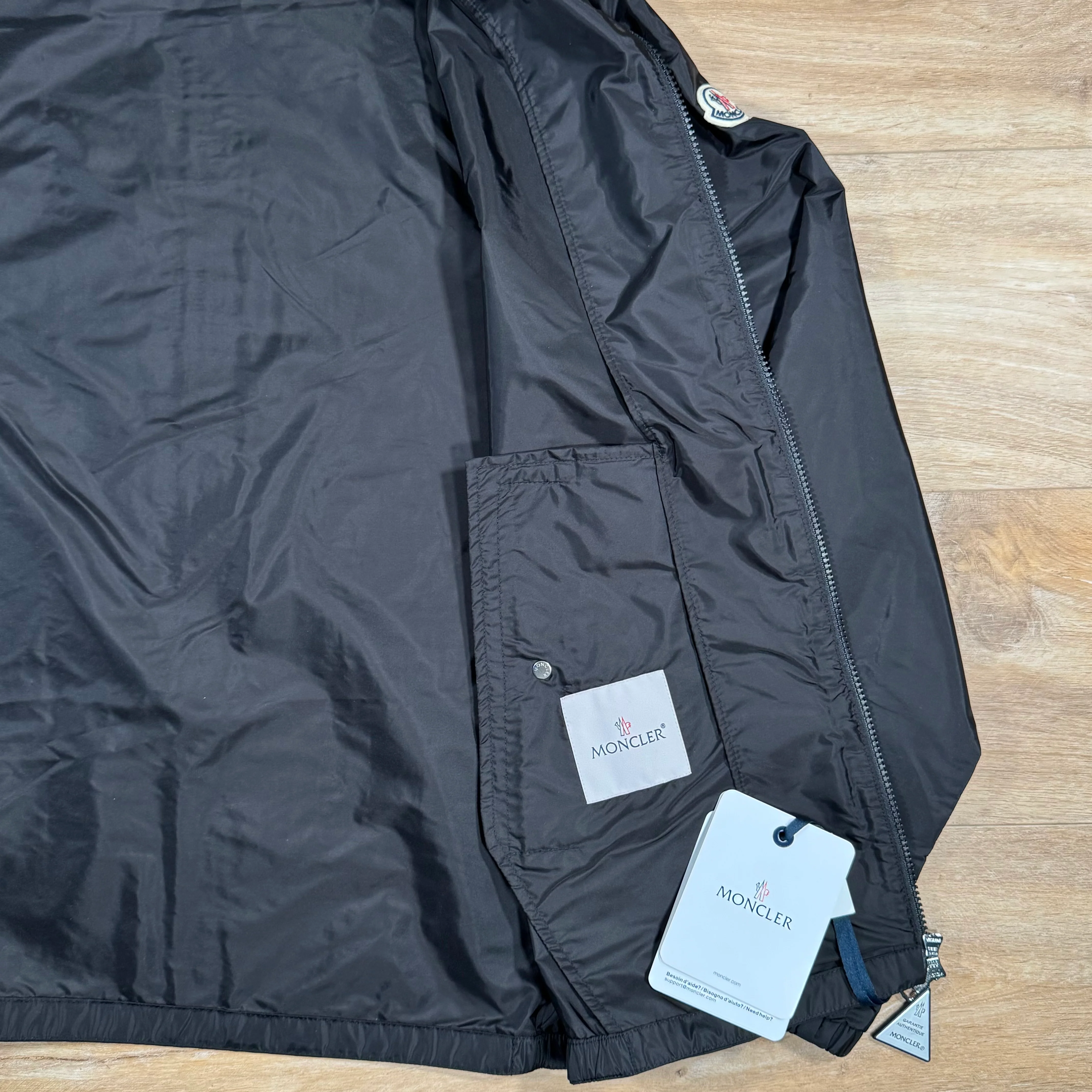Moncler Grimpeurs Hooded Jacket in Black - Image 5